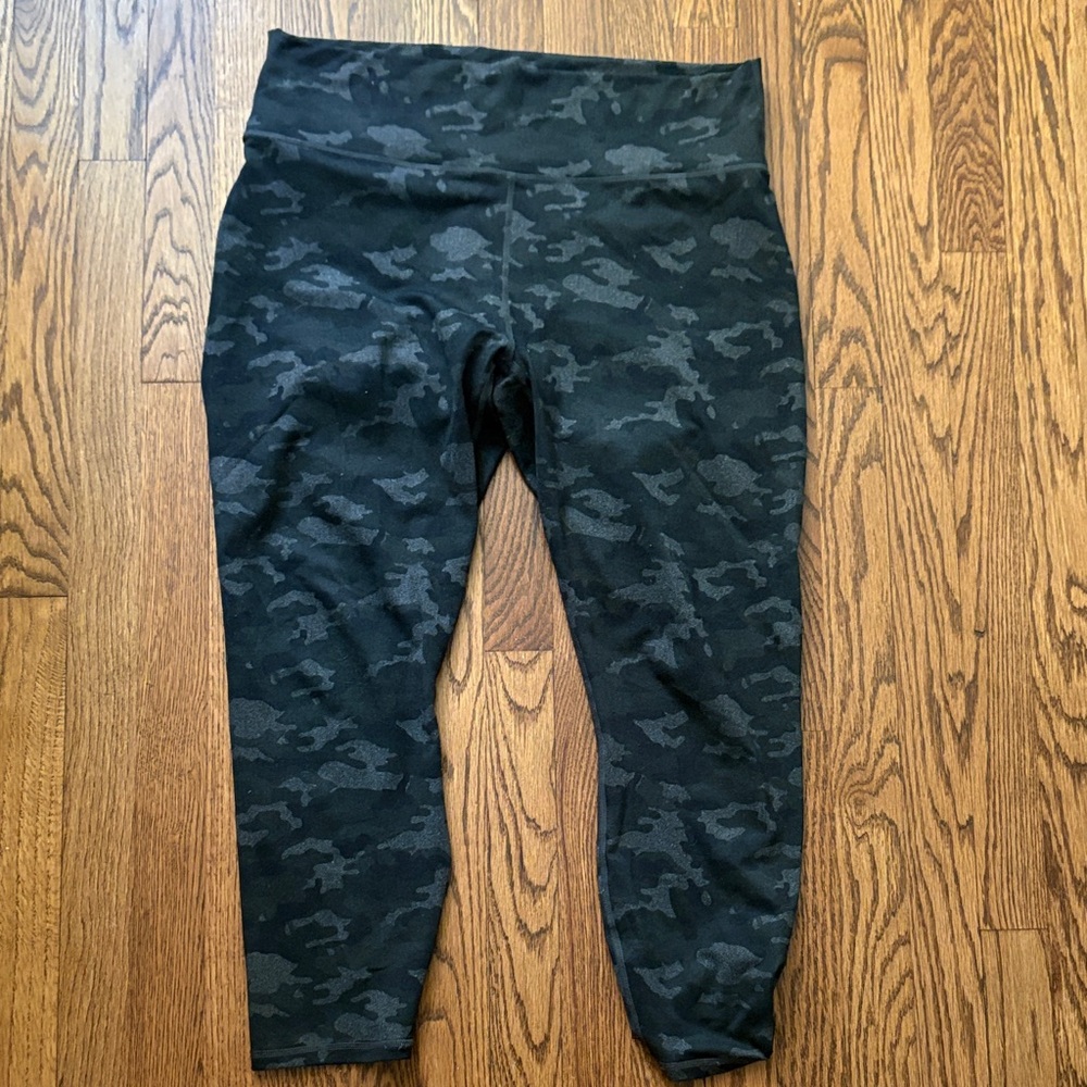 Fabletics Camouflage Leggings